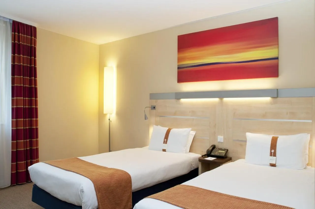 Holiday Inn Express Berlin City Centre West 3*,  Germany