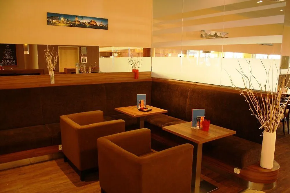 Hotel Holiday Inn Express Berlin City Centre West
