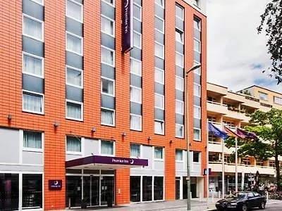 Holiday Inn Express Berlin City Centre West 3*,